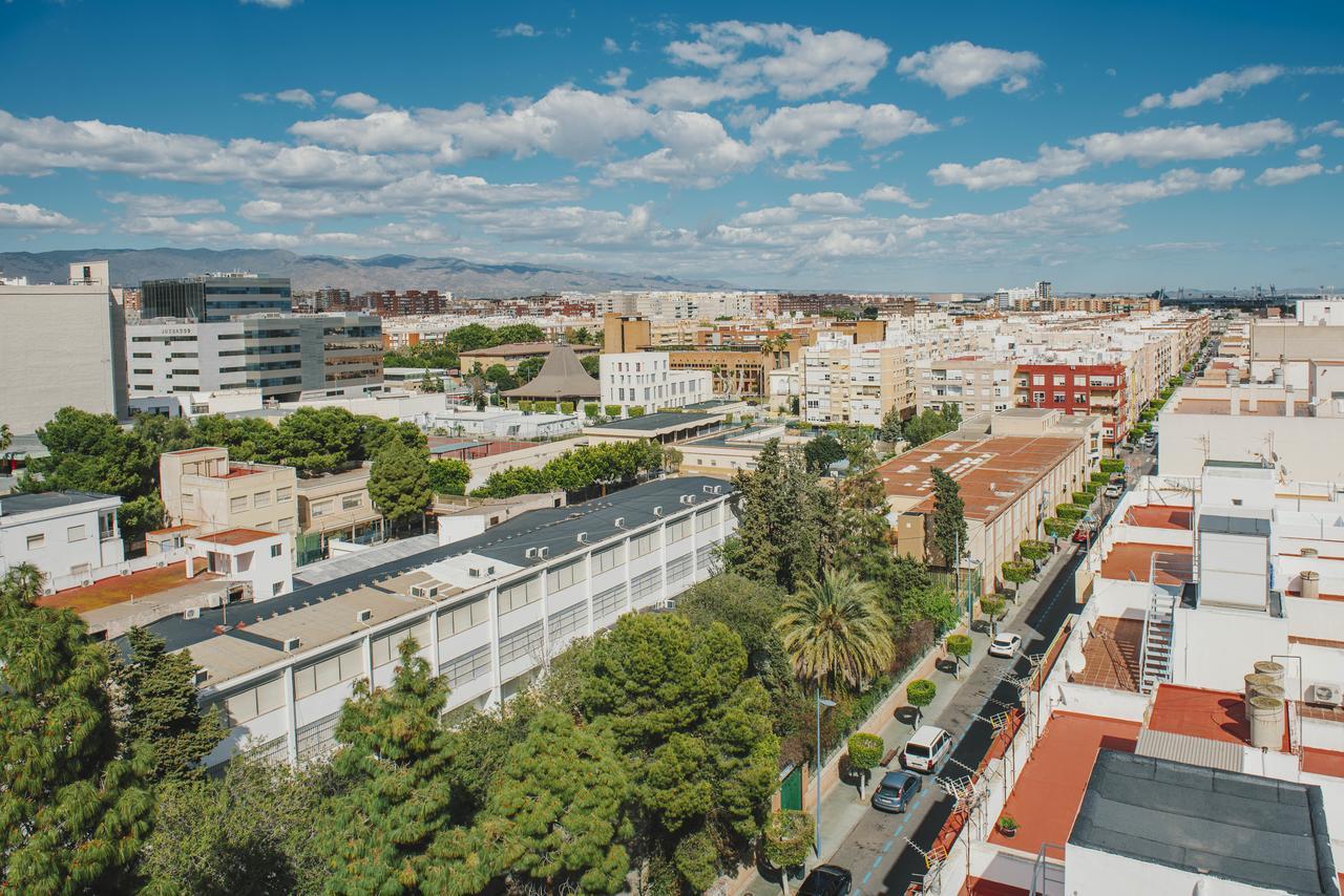 Hotel Embajador Almería Exterior foto